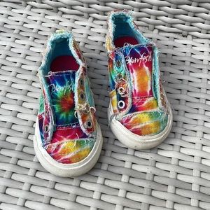 KIDS Blowfish Malibu Tie Dye Sneakers